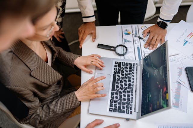 Por que indústrias B2B perdem leads por não ter páginas segmentadas?